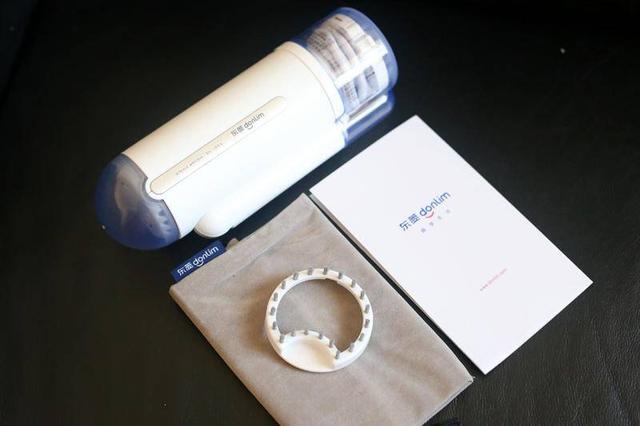 东菱手持挂烫机 便携是最大亮点