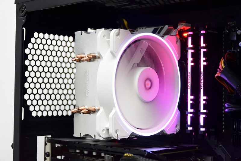 来自i9 9900K拷问，CVN B365M GAMING PRO V20开箱小测