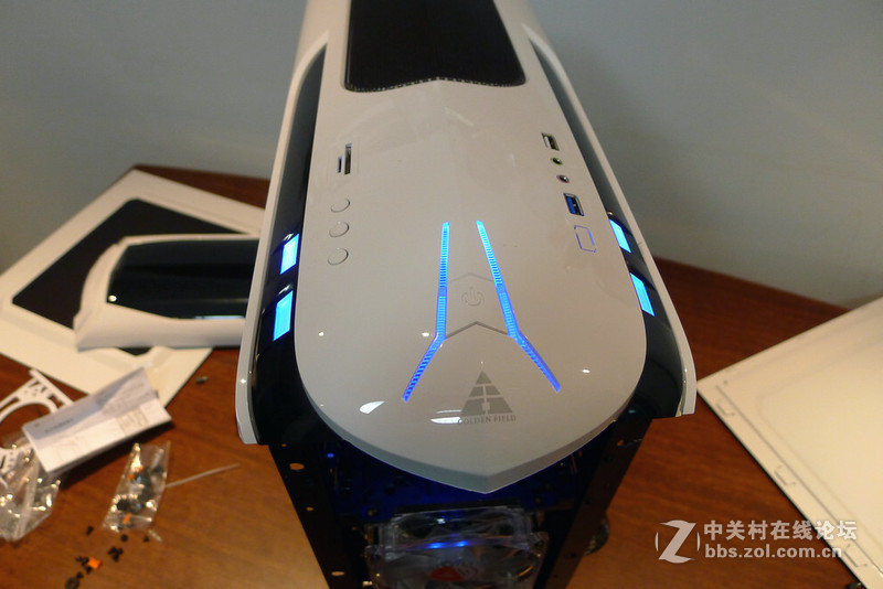 蓝色火焰，24K金牌模组 超越白箱入手装机