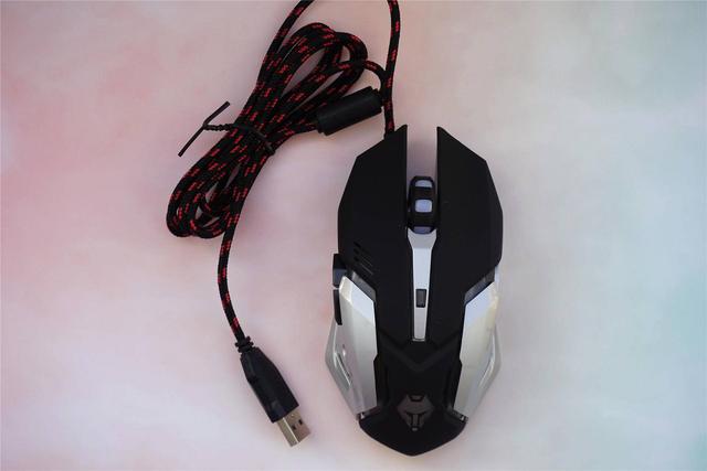 日常码字黑轴爽还是青轴？狼途百元机械键鼠套装评测告诉你答案!