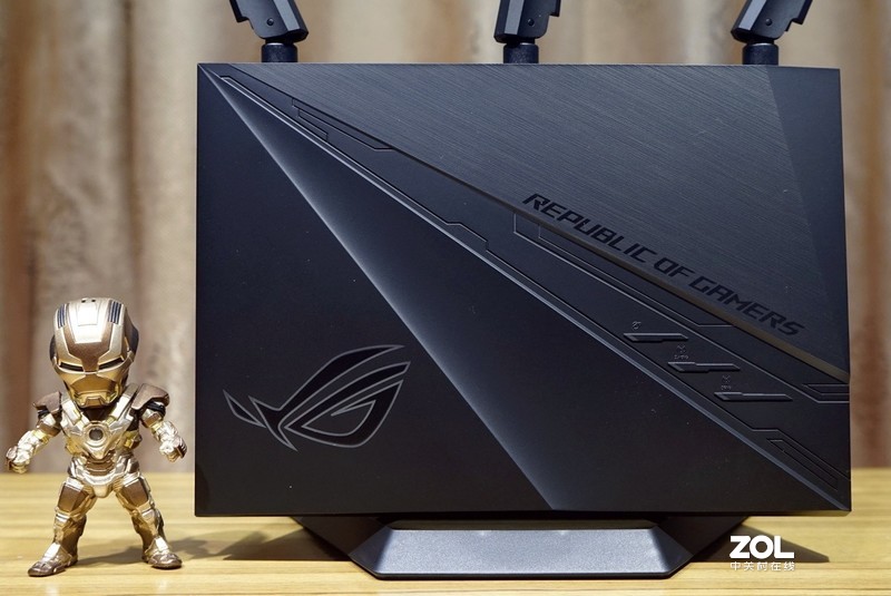 游戏加速、私有云、RGB灯效，一个都不能少——华硕GT-AC2900剁手分享