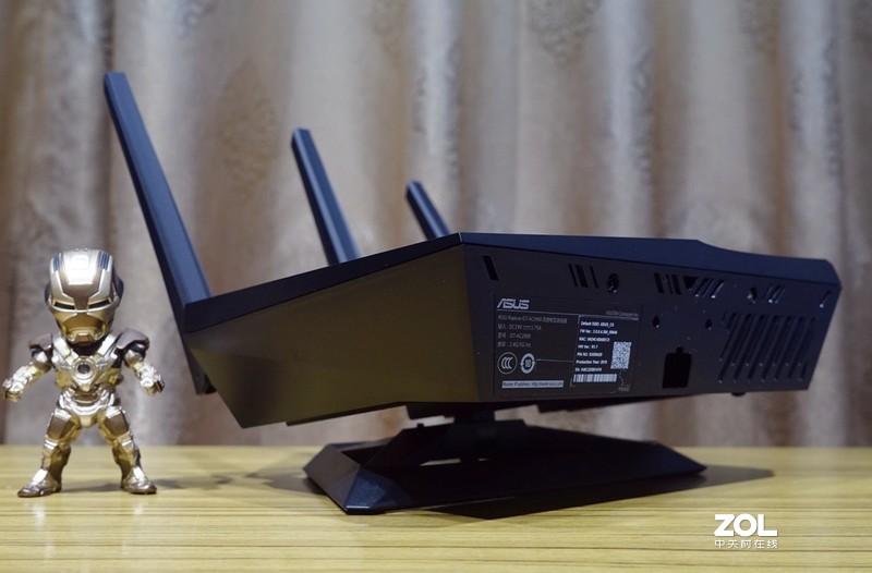 游戏加速、私有云、RGB灯效，一个都不能少——华硕GT-AC2900剁手分享