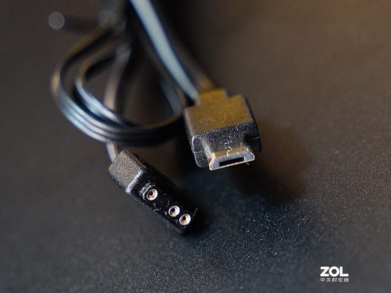 据说RGB可以提升主机200%的性能？DELTA MAX魔镜ARGB 250G入手简测