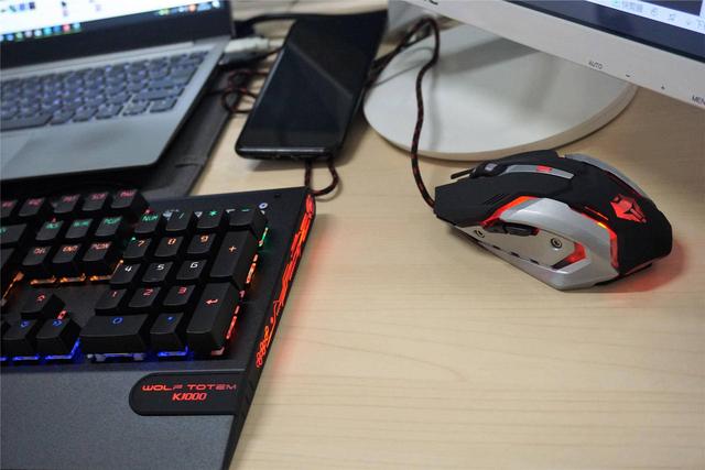 日常码字黑轴爽还是青轴？狼途百元机械键鼠套装评测告诉你答案!