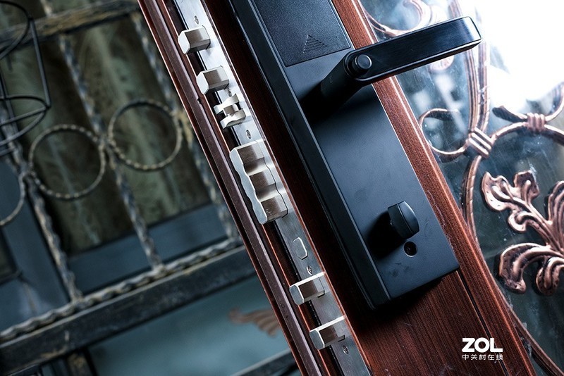 性价比无敌，德施曼小嘀T11大霸王锁体静音指纹锁入手记