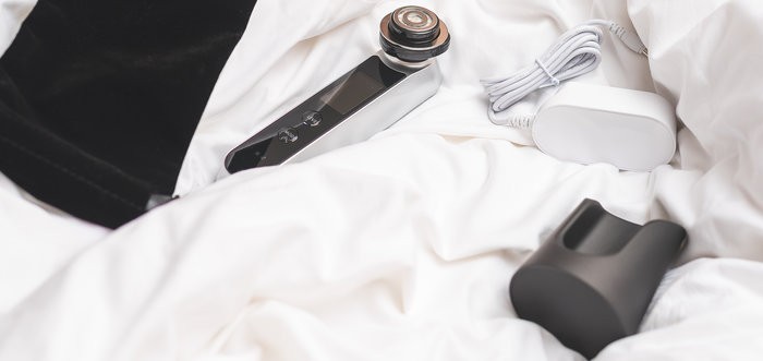 女生最爱的礼品？男生也能用？雅萌YAMAN油痘救星！