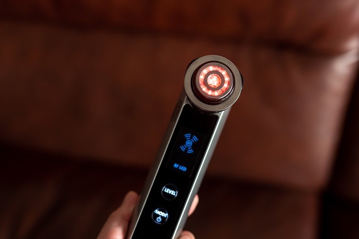 女生最爱的礼品？男生也能用？雅萌YAMAN油痘救星！