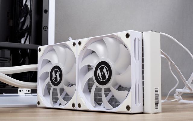 鬼斧神工再现，散热新升级联力鬼斧AIR RGB体验