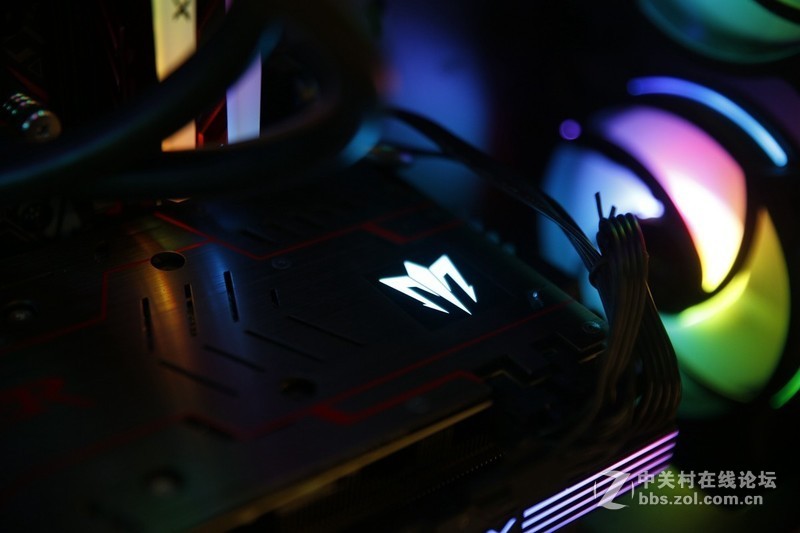 打造游戏小钢炮，i7 8700+RTX2080+先马平头哥M1装机