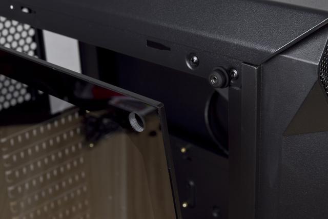 先马坦克3+冰川240RGB体验，这光污染太酷