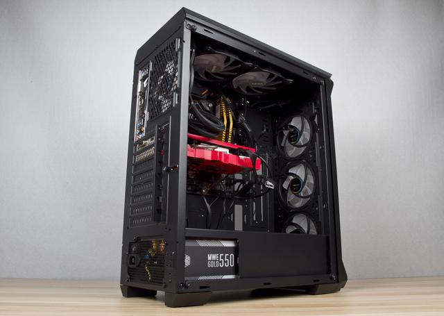 先马坦克3+冰川240RGB体验，这光污染太酷