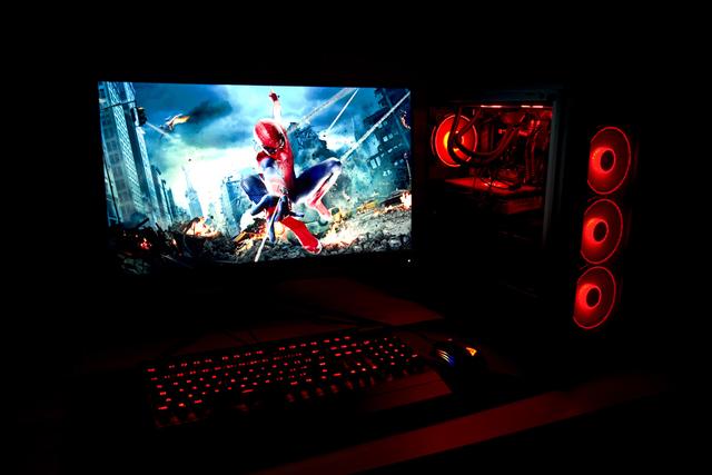 先马坦克3+冰川240RGB体验，这光污染太酷