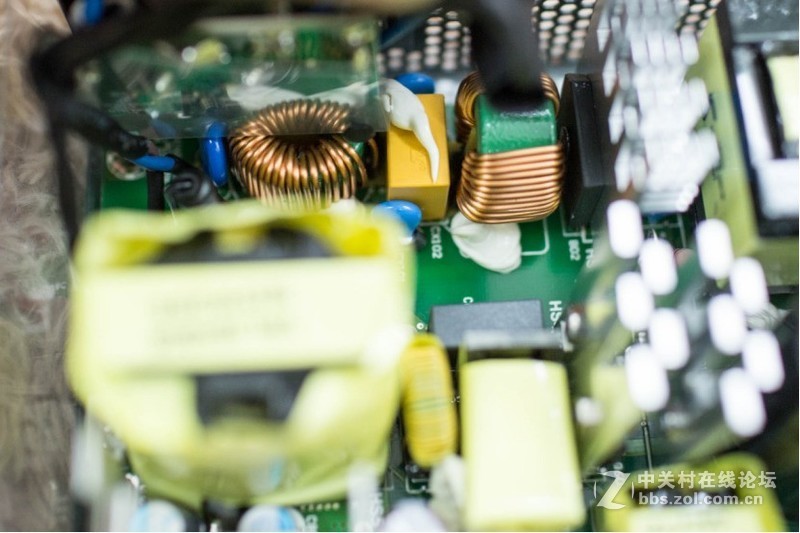 拆了，高人气850W金牌电源是否货真价实？大功率，小身材的安钛克HCG850Gold