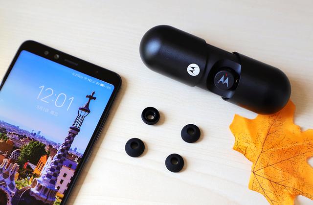 你喜欢的TWS真无线蓝牙耳机种草，摩托罗拉VB400