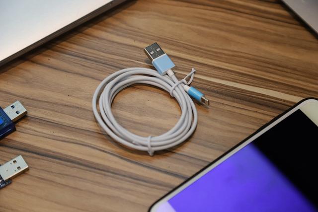 媲美苹果原装线，高性价比CangHua仓华苹果MFi认证数据线评测