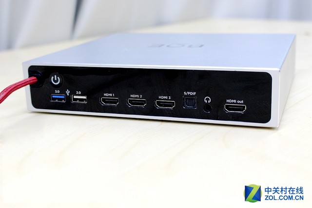 极简连接：一根线就能轻松连接