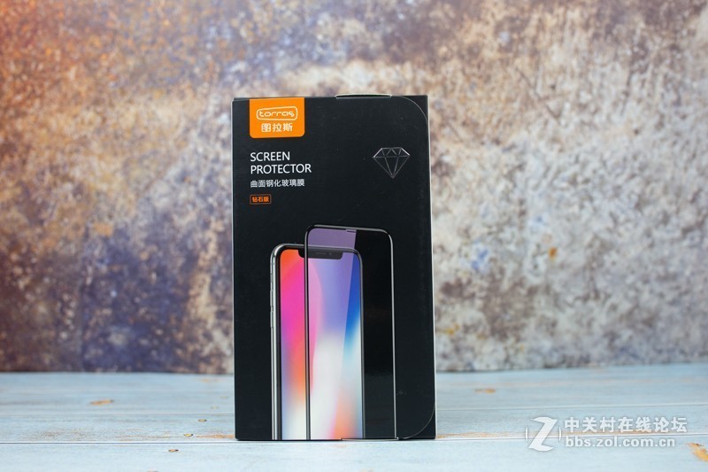 iPhone XS上最好用的硬膜，体验图拉斯钻石膜