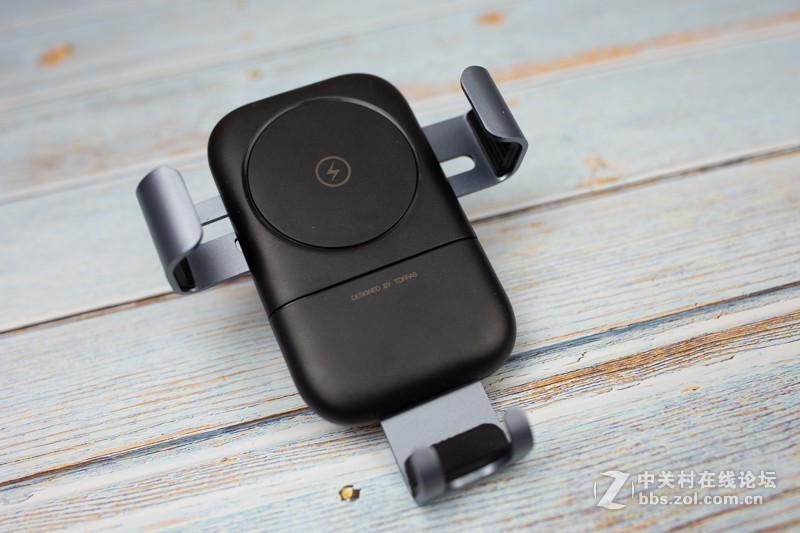 车载手机架新品上市，无线充电，重力联动，图拉斯车载无线充电器