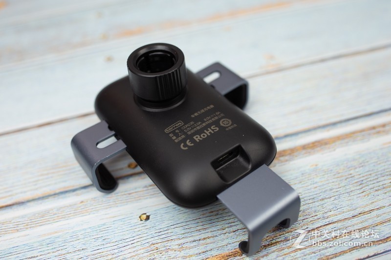 车载手机架新品上市，无线充电，重力联动，图拉斯车载无线充电器