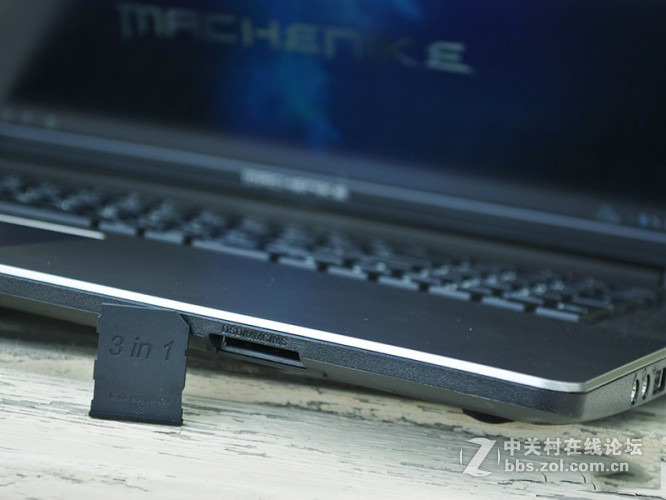 金属质感机械师m700