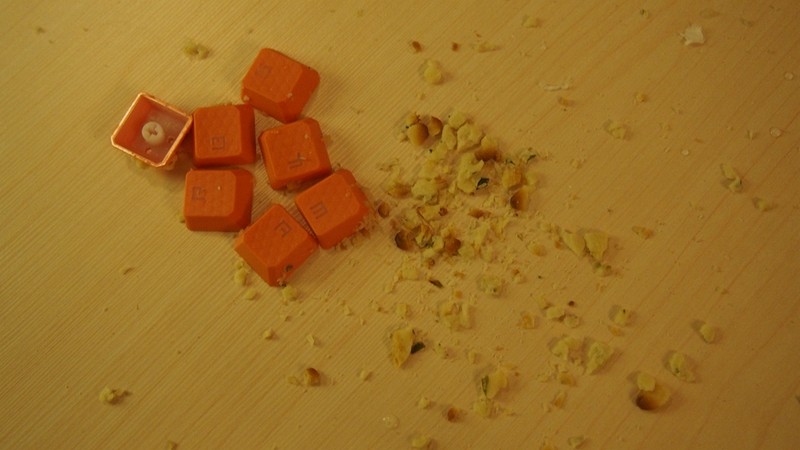 太凶悍 ，血手幽灵光轴B740极度暴力测试！