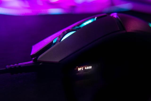 带屏显的超酷鼠标，酷冷至尊MM830尝鲜体验