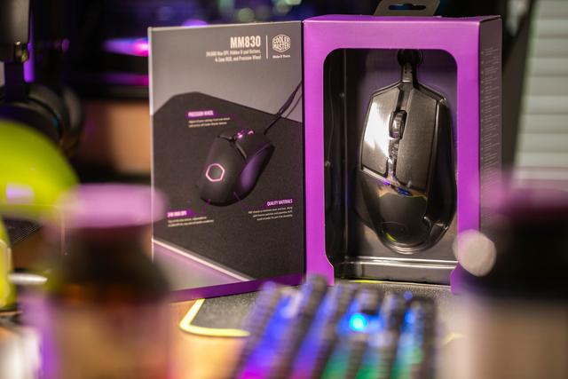 带屏显的超酷鼠标，酷冷至尊MM830尝鲜体验