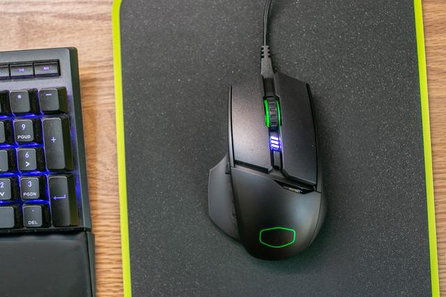 带屏显的超酷鼠标，酷冷至尊MM830尝鲜体验