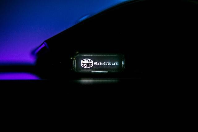 带屏显的超酷鼠标，酷冷至尊MM830尝鲜体验