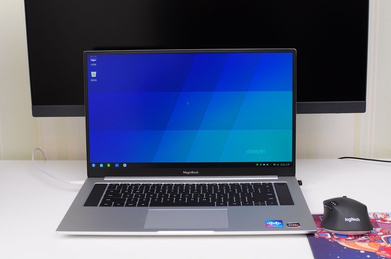 入手Linux版笔记本不会玩？老司机手把手教你安装Windows系统