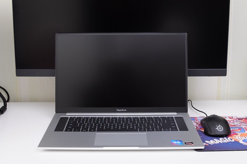 入手Linux版笔记本不会玩？老司机手把手教你安装Windows系统