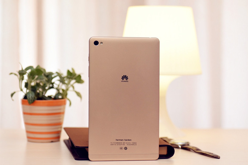 市场总监眼中的“质感”----华为M2.揽阅的亲身体验