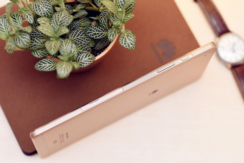 市场总监眼中的“质感”----华为M2.揽阅的亲身体验