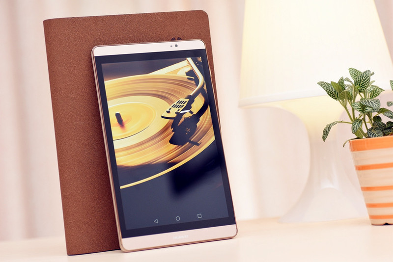 市场总监眼中的“质感”----华为M2.揽阅的亲身体验