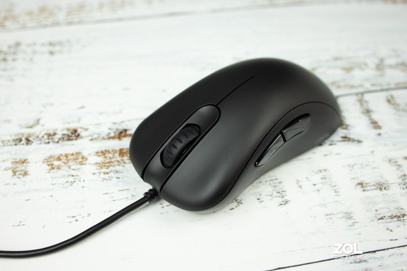 简单却很强大！ZOWIE卓威EC2电竞游戏鼠标体验