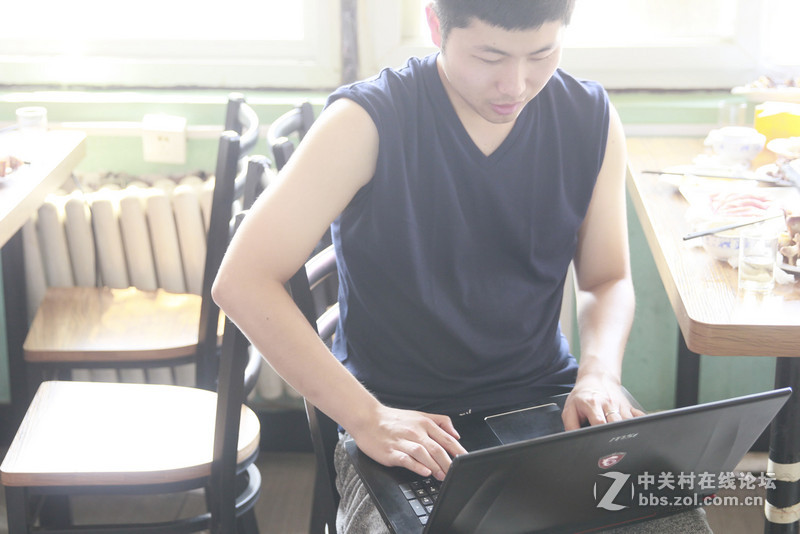 7月自驾游活动微星笔记本使用环节