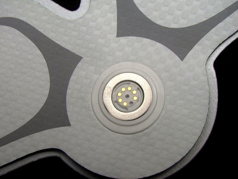 按摩神器 乐范魔力贴四驱版 体验