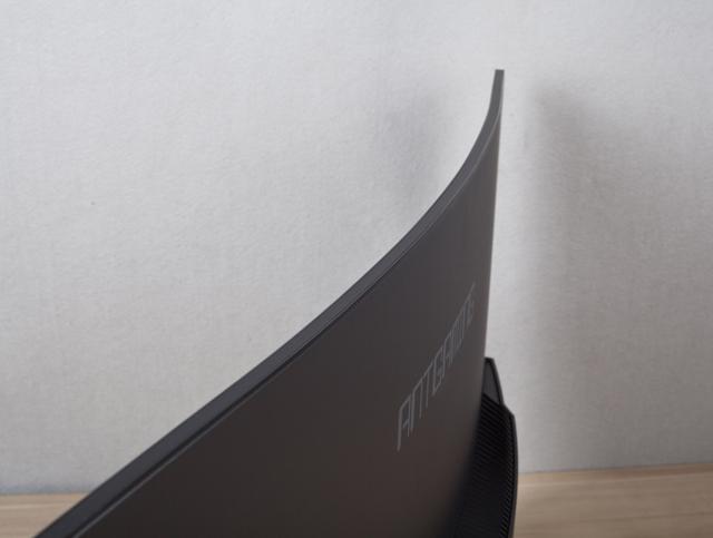 网咖老板推荐，HKC G32 Pro到手还行