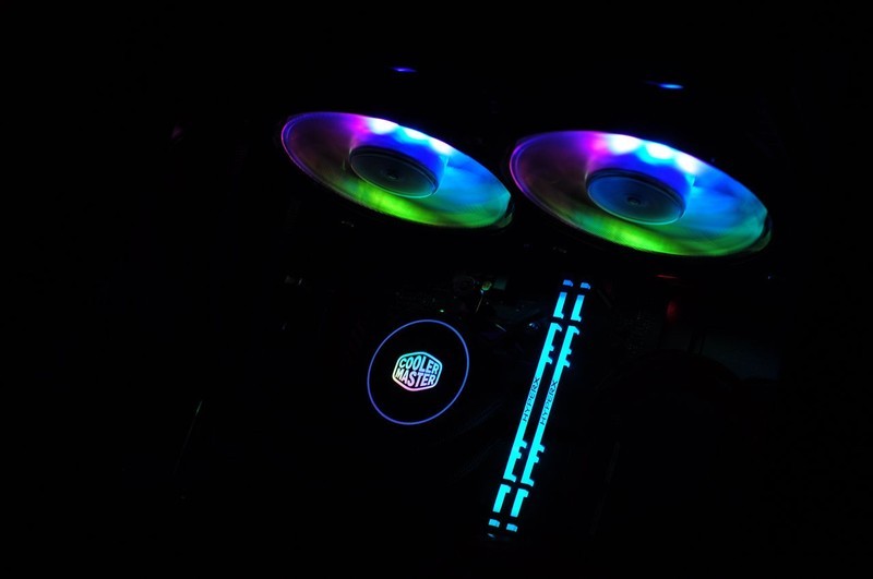 只求最高性价比，老司机实测告诉你千元内显卡选谁