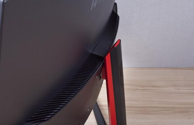 网咖老板推荐，HKC G32 Pro到手还行