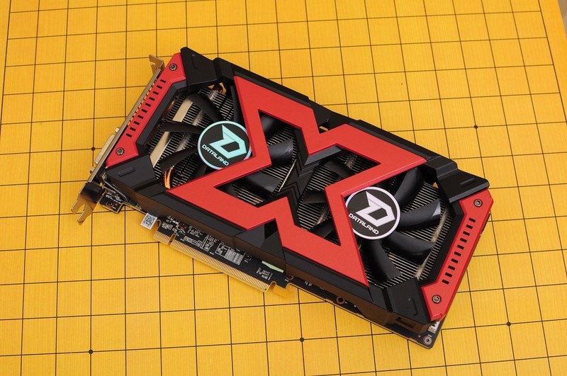 只求最高性价比，老司机实测告诉你千元内显卡选谁