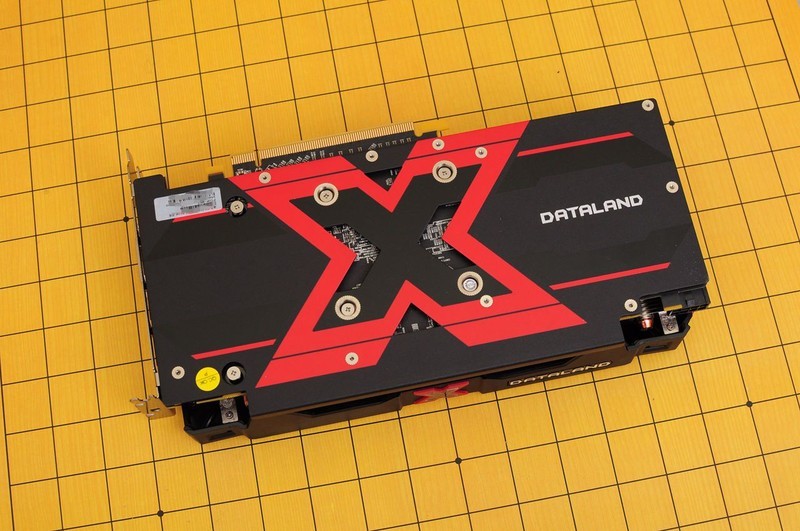 只求最高性价比，老司机实测告诉你千元内显卡选谁