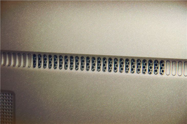 华硕一体电脑新作，最美一体机ET2040开箱