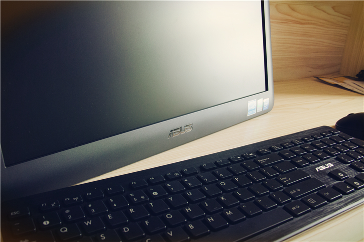 华硕一体电脑新作，最美一体机ET2040开箱