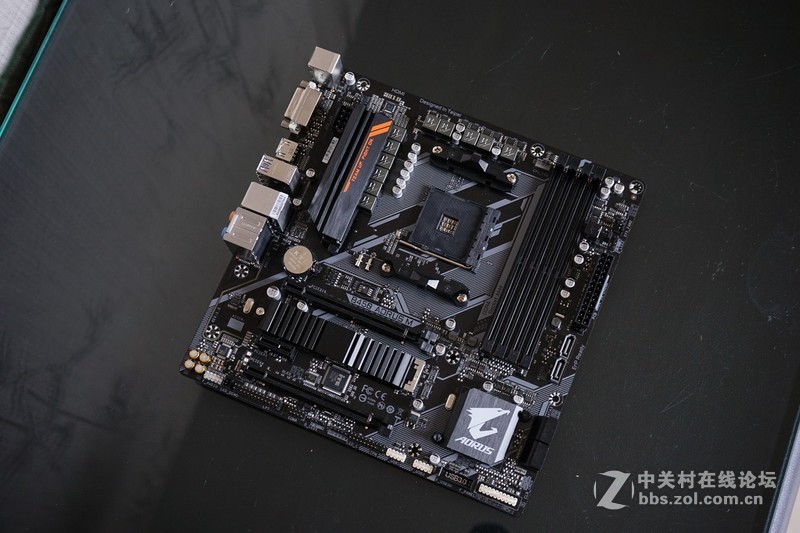 五千元配置跑分38W 低门槛AM4+GTX1660Ti 静音主机装机小测