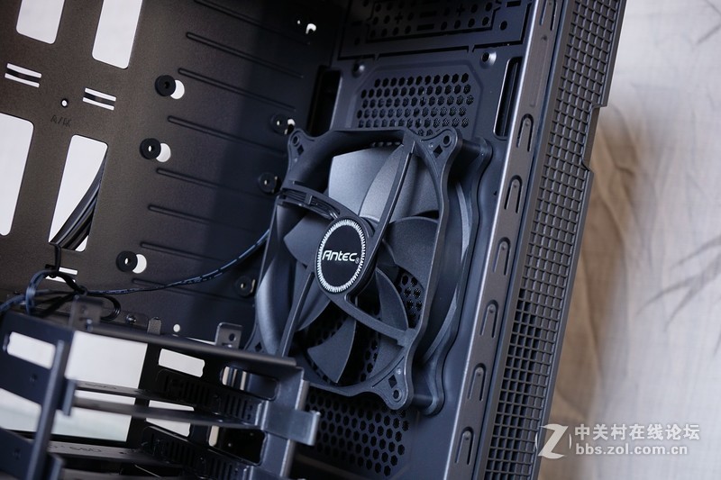 五千元配置跑分38W 低门槛AM4+GTX1660Ti 静音主机装机小测