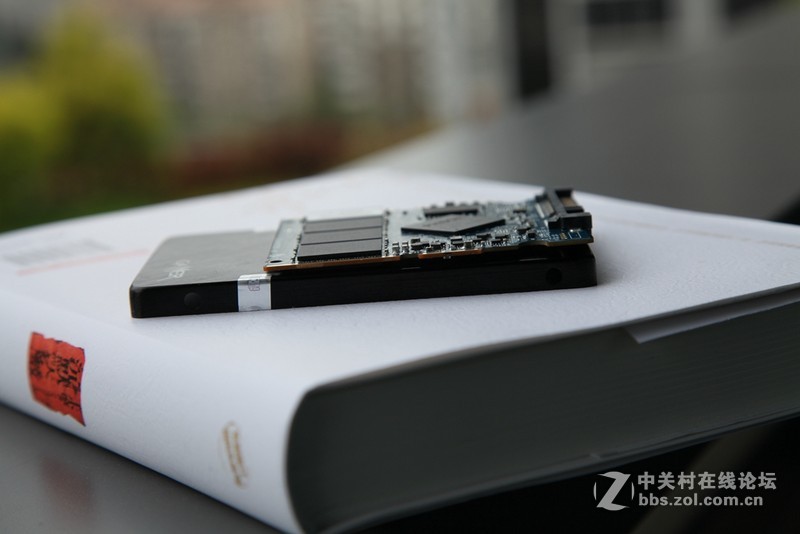 强拆大容量SSD 影驰GAMER512 PLUS解析