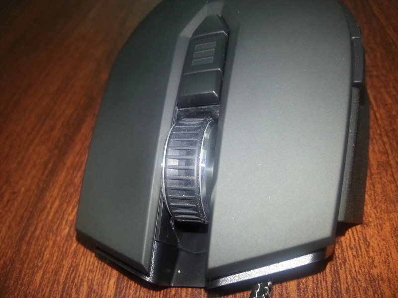 五一假日晒桌面活动~海盗船M45开箱及简评