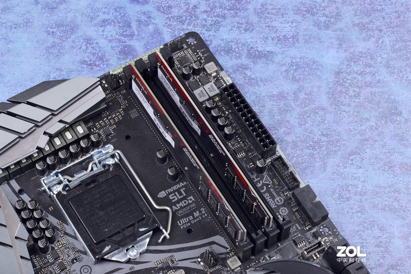 性价比、兼容性快到我碗里去，十铨T1 Gaming DDR4入手试玩