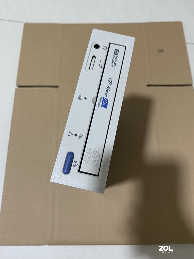 惠普7200 CD刻录机，有史以来拆机见过最好的刻录机 浦科特PP2 雅马哈F1只能是陪衬